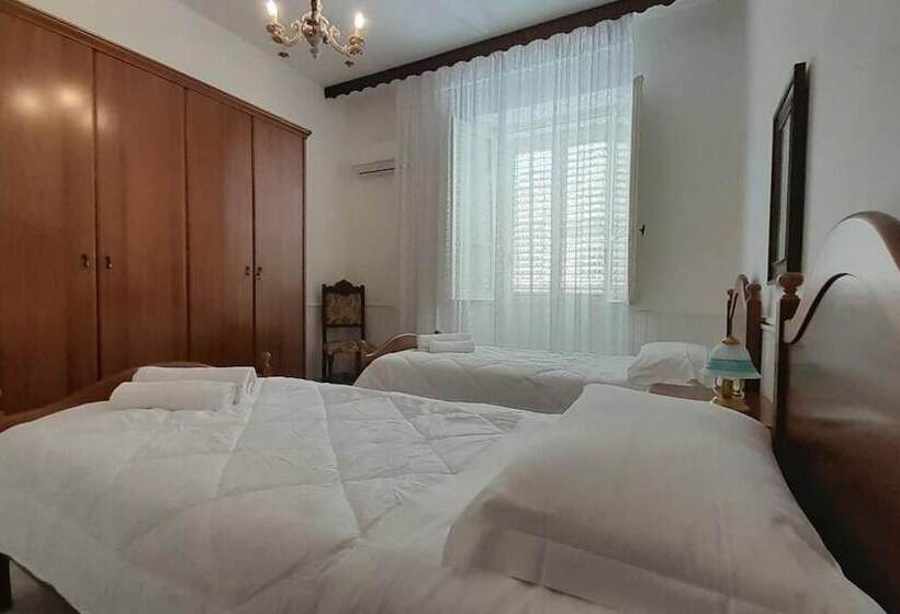 Welcomely   Janas De Ilu