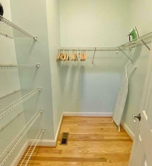 Amazing 1 Br Apartment 5 Min From Waterfront Park