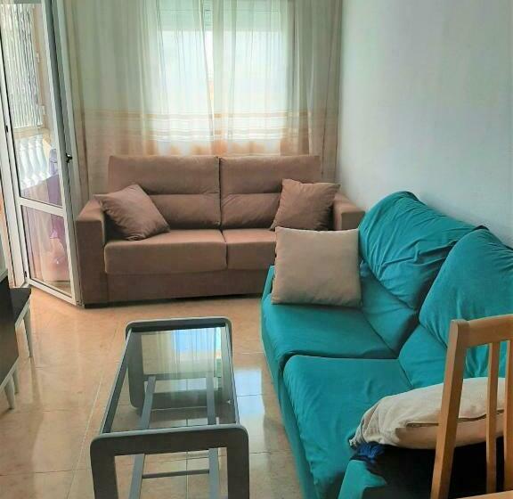 Apartamento Soleado, 1 Dormitorio Con Balcón, Piscina Y Garage