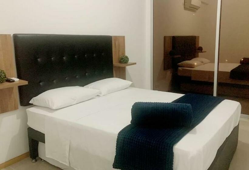 Confortable Apartasol En Condominio De San Jeronimo