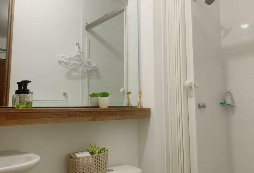 Confortable Apartasol En Condominio De San Jeronimo