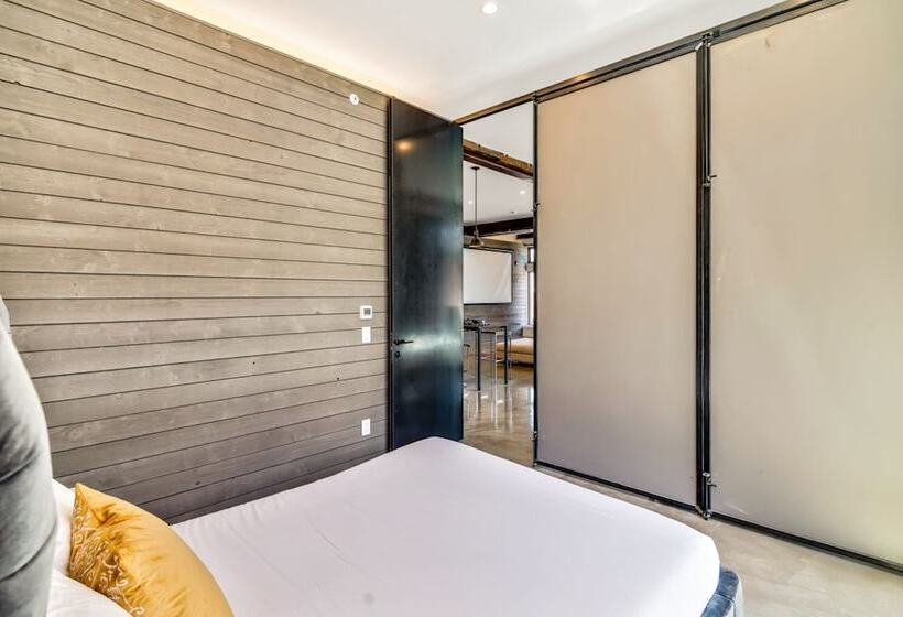 The Theater With A View