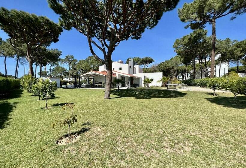 Vilamoura Excellence With Pool By Homing