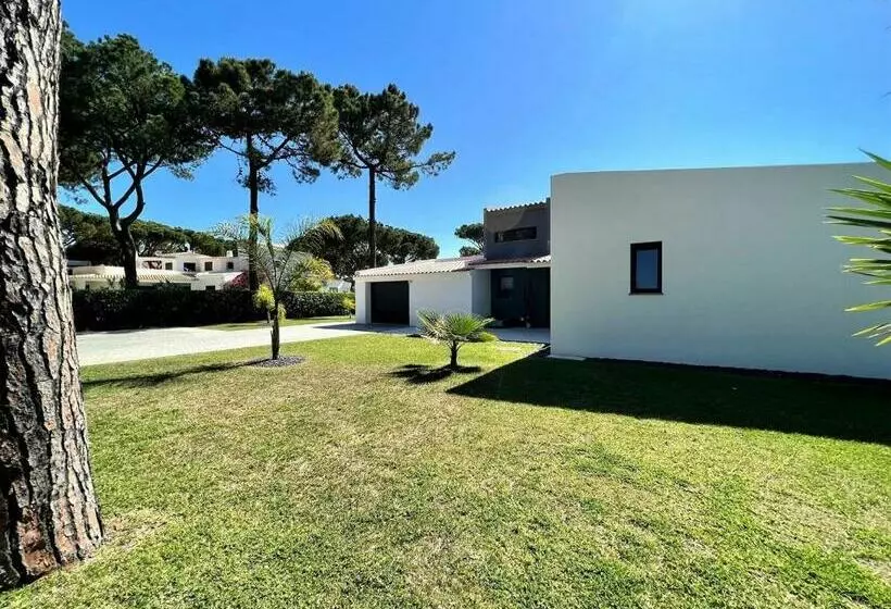 Vilamoura Excellence With Pool By Homing
