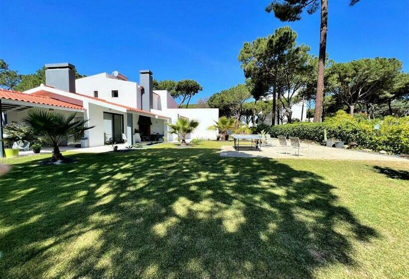 Vilamoura Excellence With Pool By Homing