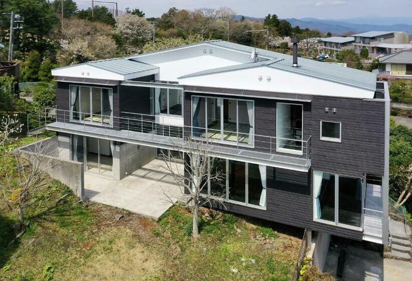 ファミーユ大室ⅱ