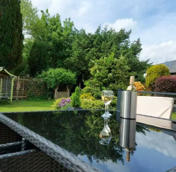 Glenwood Luxury Cottage Betws Y Coed