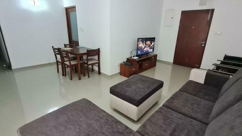 Luxury 3 Bed Apartment At Ariyana Resorts Colombo