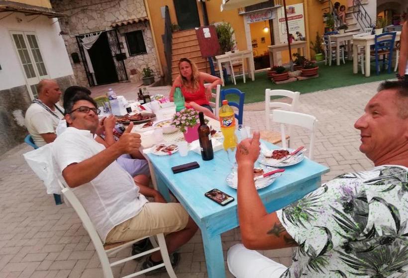 בית מלון כפרי Case Albergo Al Cortiletto