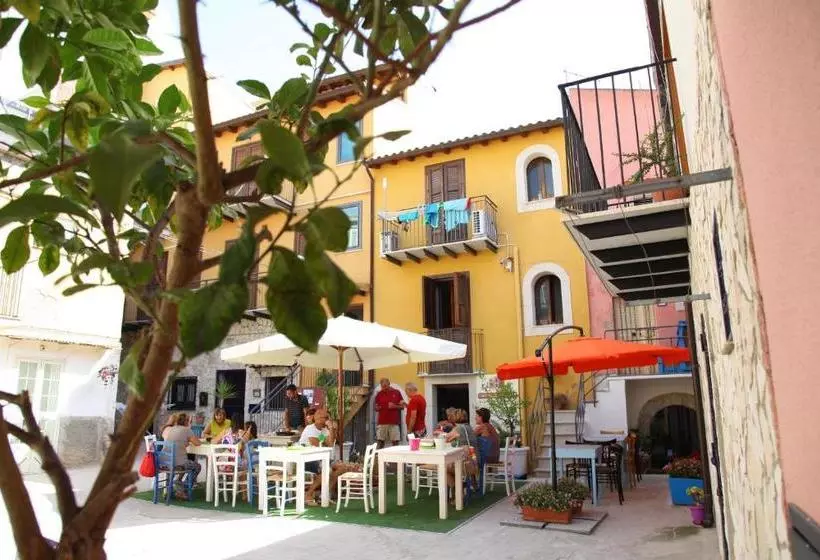 هتل Case Albergo Al Cortiletto