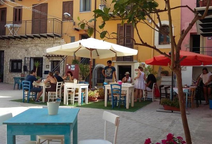 בית מלון כפרי Case Albergo Al Cortiletto