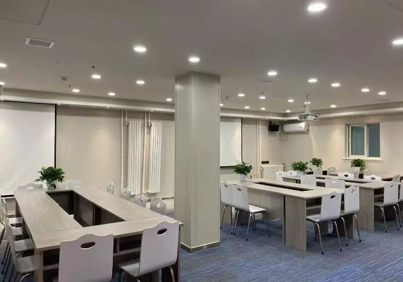 Hanting Hotel Taiyuan Kaihuasi Metro Station