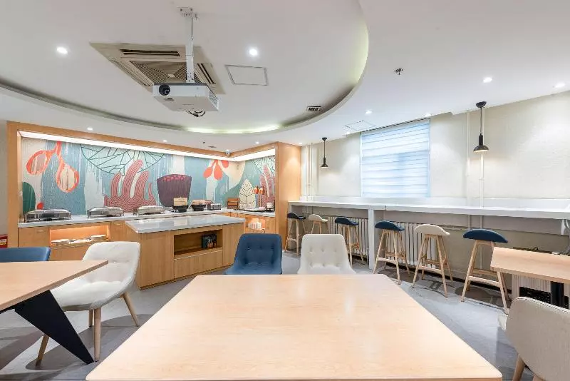 Hanting Hotel Taiyuan Kaihuasi Metro Station