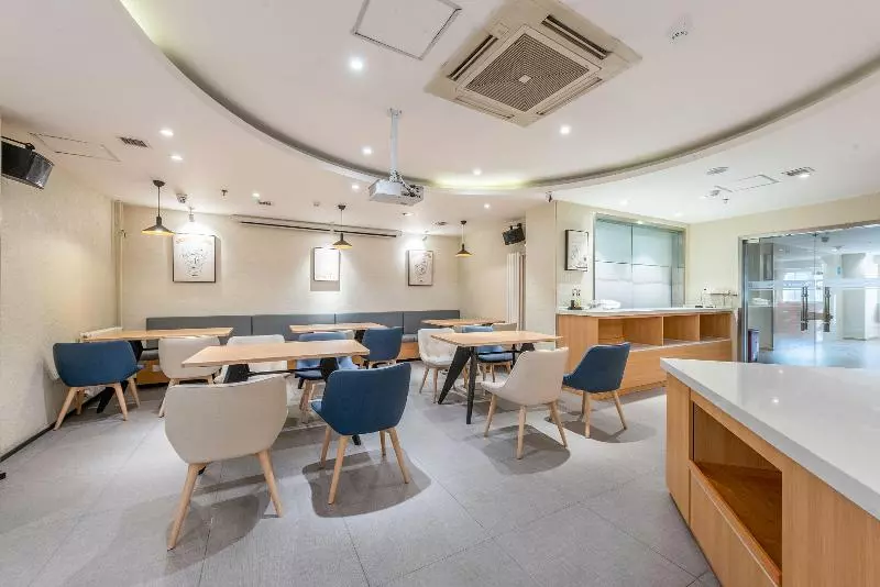 Hanting Hotel Taiyuan Kaihuasi Metro Station