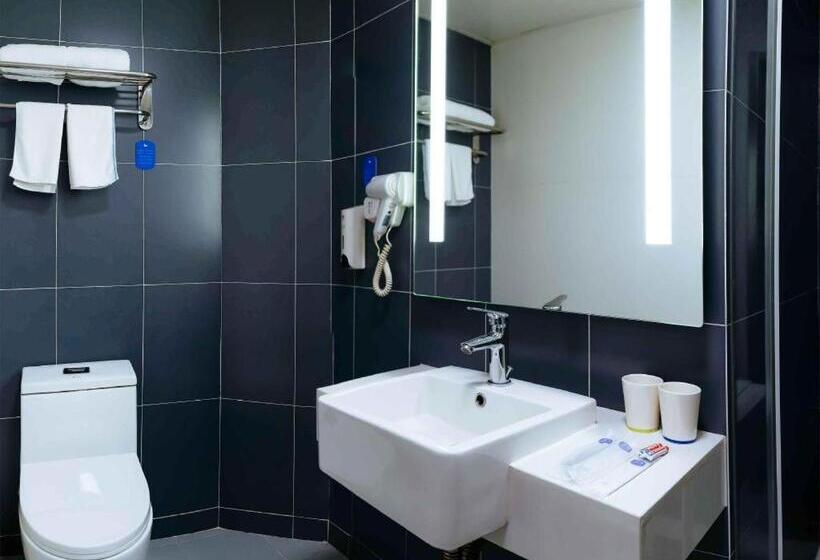 Hanting Hotel Taiyuan Kaihuasi Metro Station