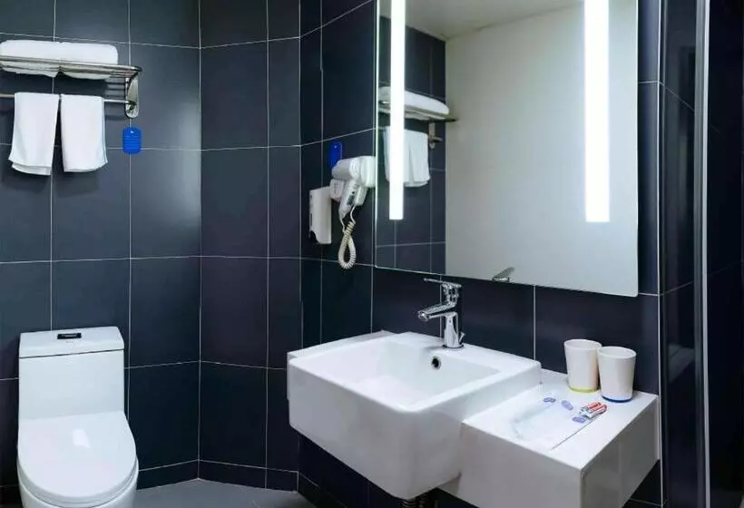 Hanting Hotel Taiyuan Kaihuasi Metro Station