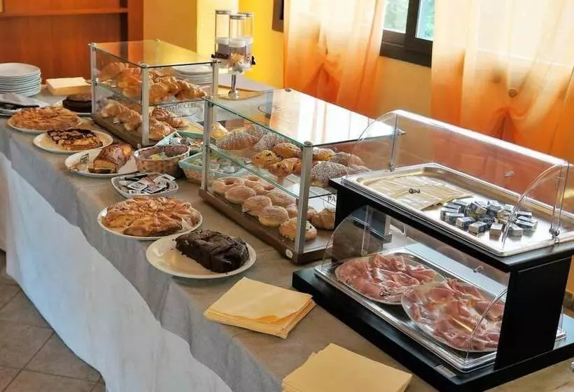 Отель Oasimaremma Village