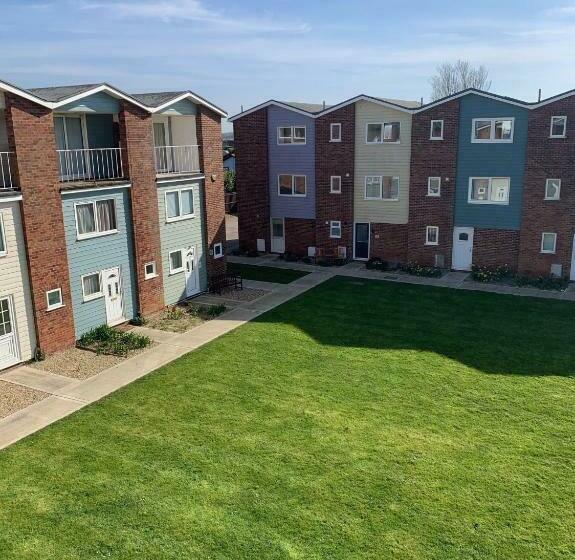 Beautiful 3 Bed House In Hunstanton   Near Searles With Sea Views