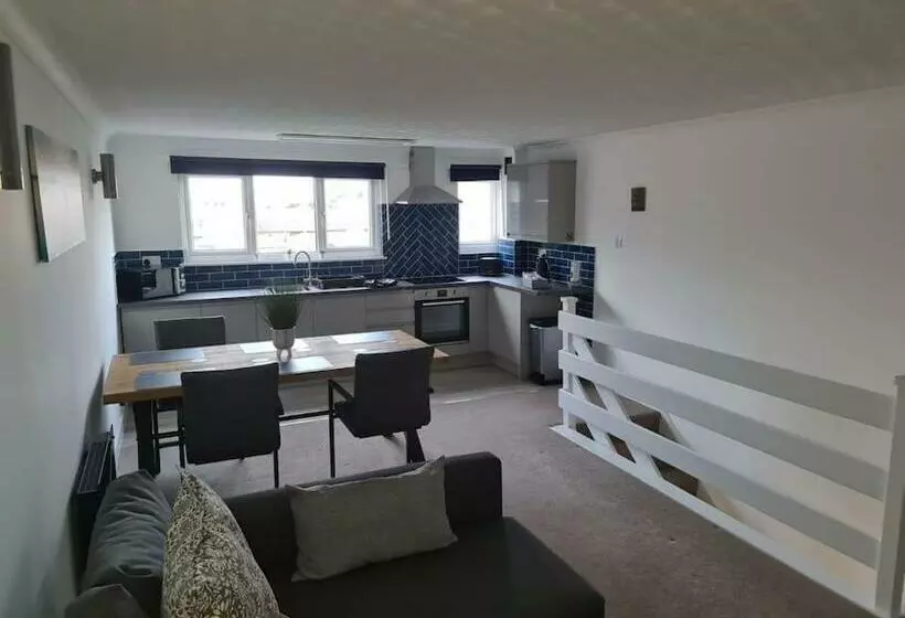 Beautiful 3 Bed House In Hunstanton   Near Searles With Sea Views