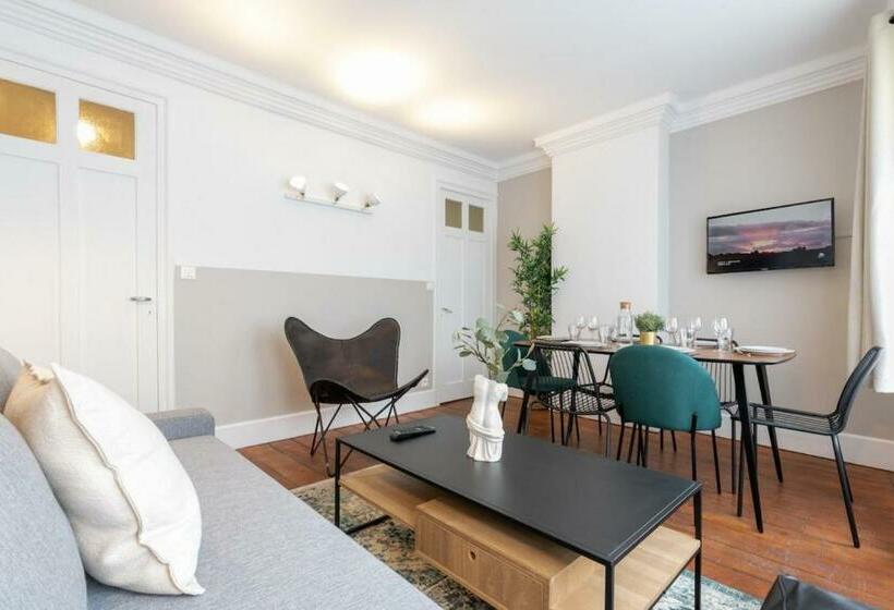 Lille Centre   2br In The Heart Of Lille!