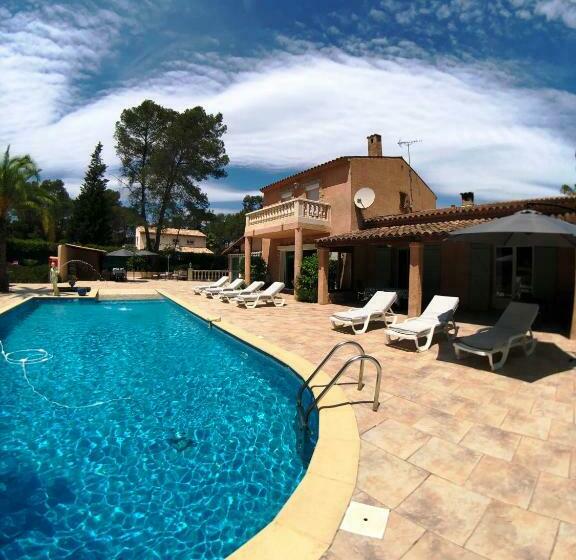 Exceptionnel 4 étoiles   Grande Villa Entre Cannes And Saint Tropez