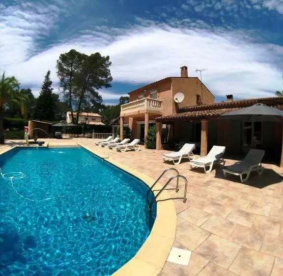 Exceptionnel 4 étoiles Grande Villa Entre Cannes And Saint Tropez
