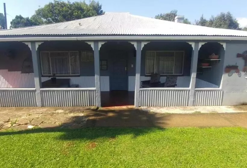 Four Seasons Self Catering Guest House