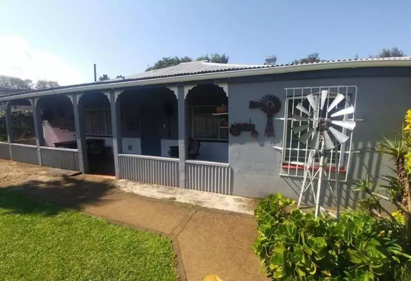 Four Seasons Self Catering Guest House