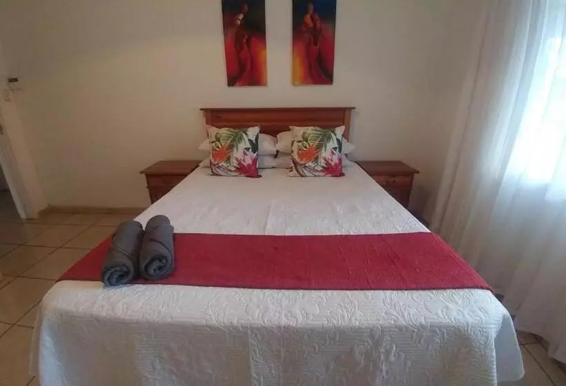 Four Seasons Self Catering Guest House