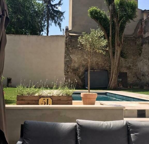 French Country House In Town With Private Garden, Pool And Cinema Room