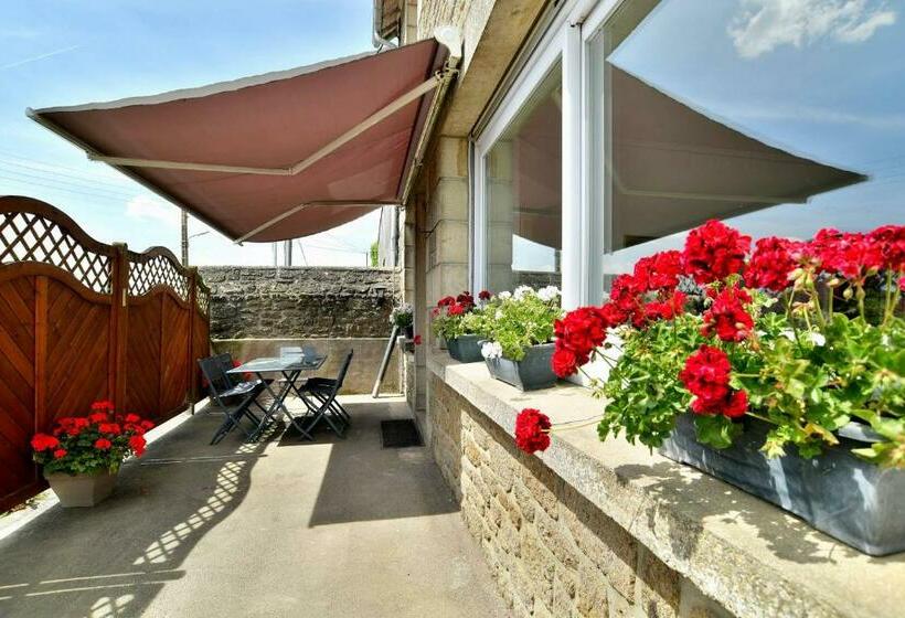 Maison Spacieuse à Saint Coulomb