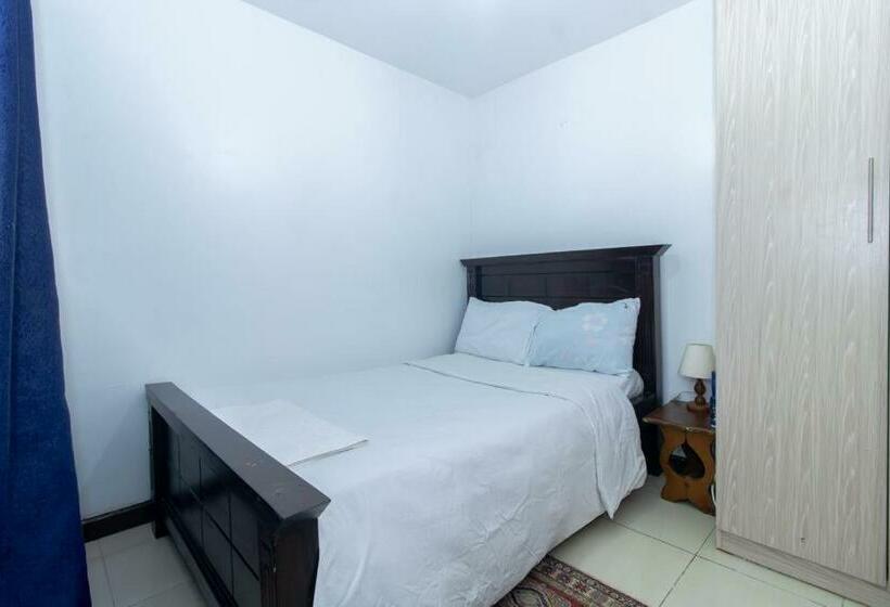 Marshals Elegant Homely 2bedroom