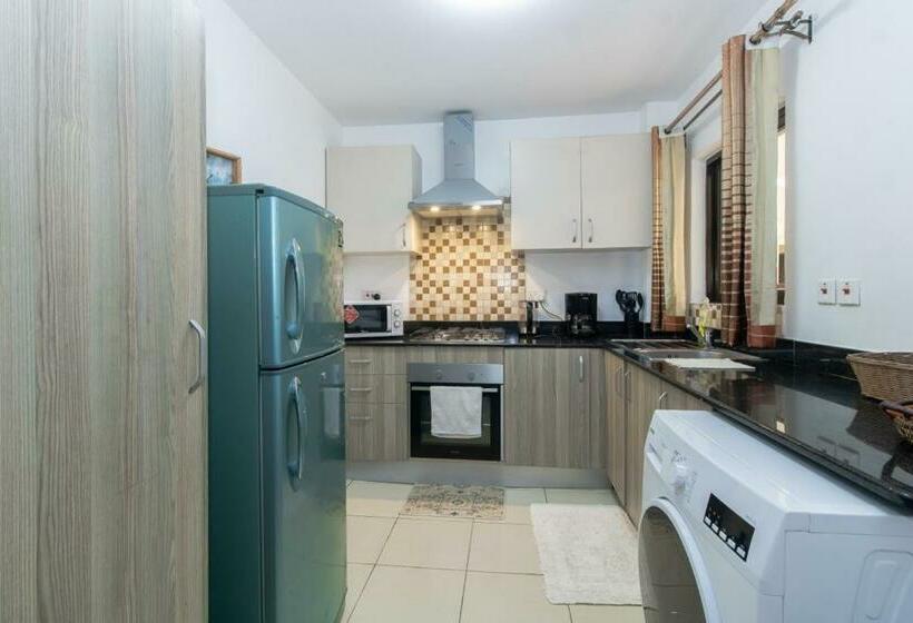 Marshals Elegant Homely 2bedroom