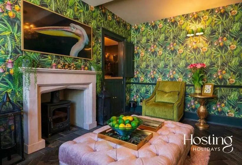 The Palm Cottage Marlow