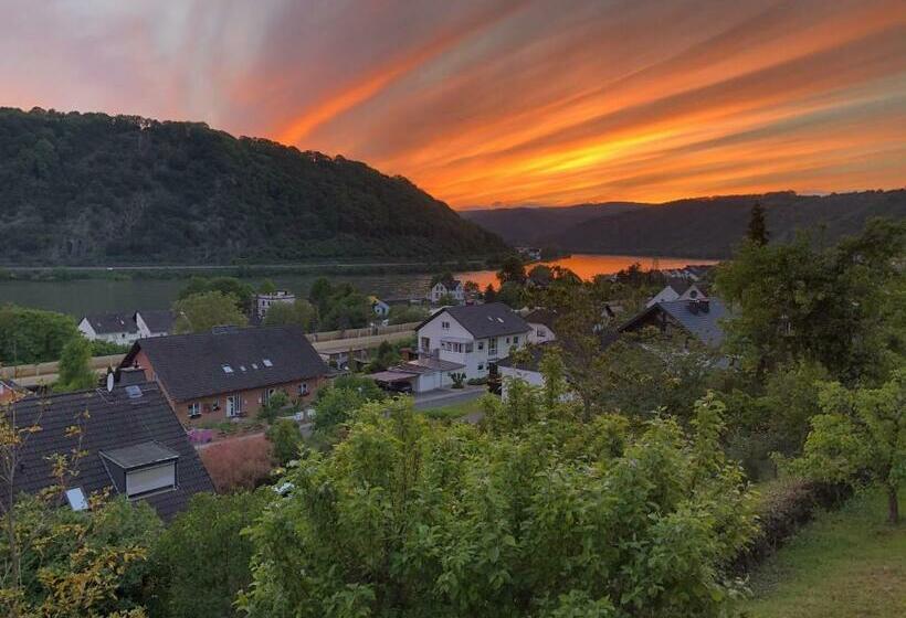 Traumhaftes Blockhaus Am Rhein