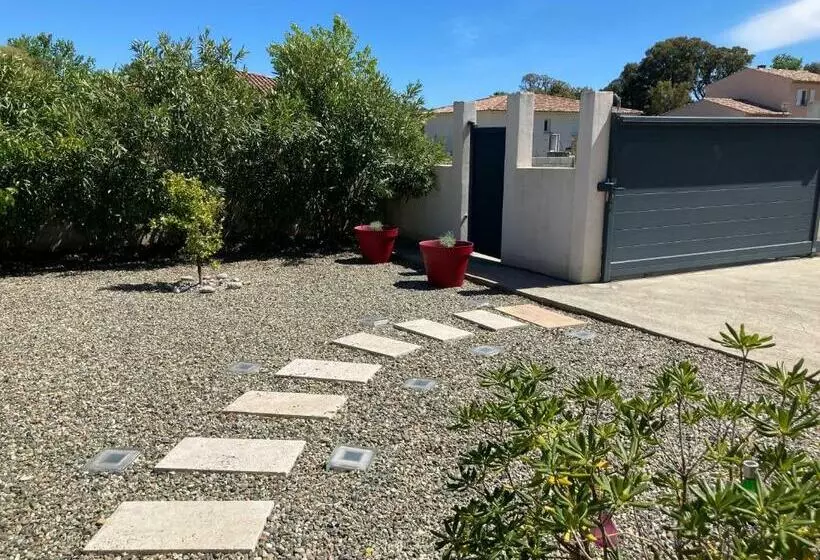 Très Belle Villa Avec Piscine Chauffée Casaleoni