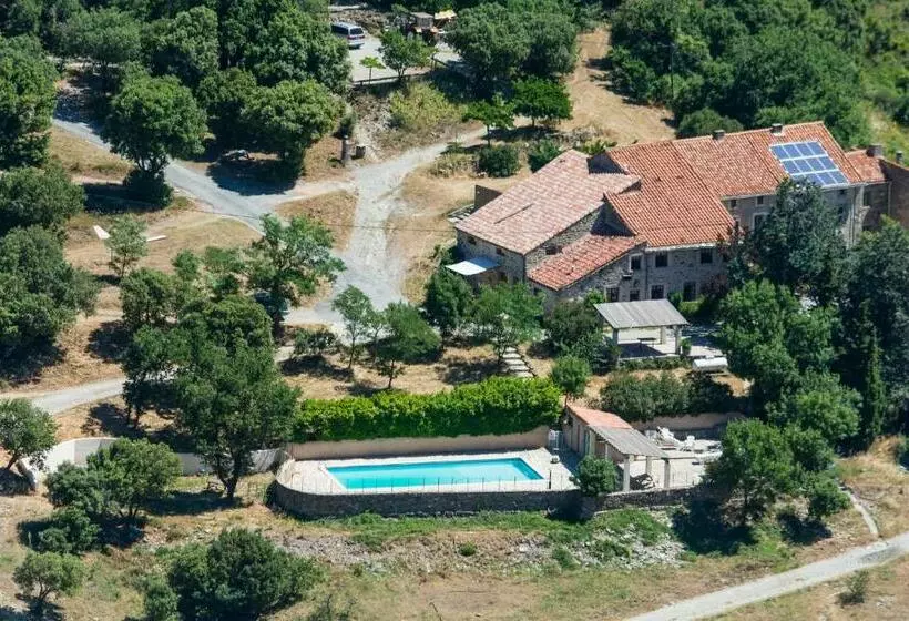 Gîtes Du Pont De Calmel