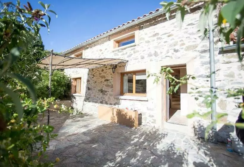 Gîtes Du Pont De Calmel