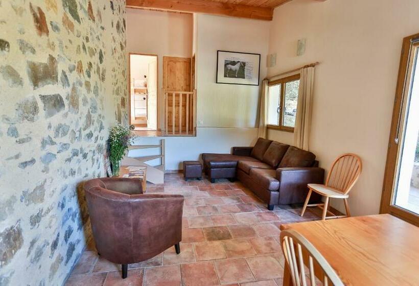 Gîtes Du Pont De Calmel