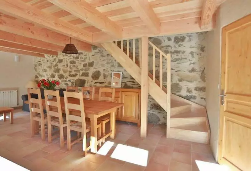 Gîtes Du Pont De Calmel