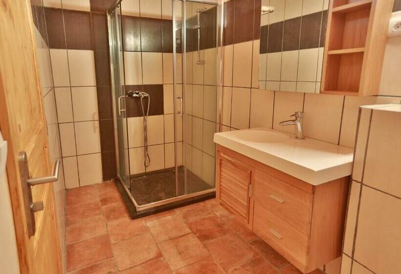 Gîtes Du Pont De Calmel