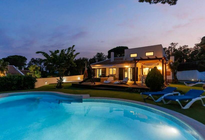 La Villa De Los Mares