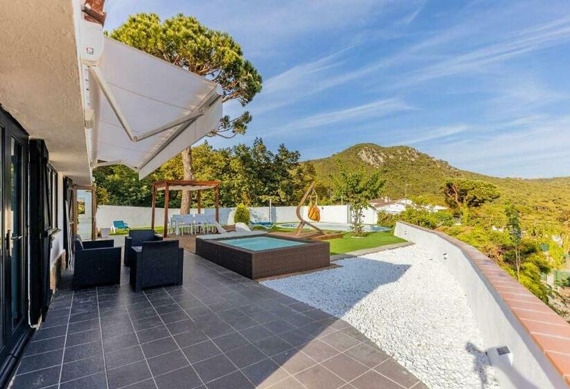 La Villa De Los Mares