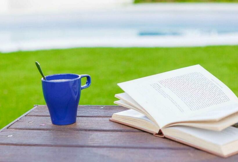 La Villa De Los Mares