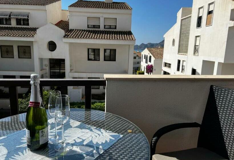 Piso Alcosta Piteras