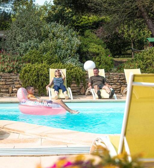 Au Jardin Des Gallinettes Location Villa Piscine Privée Carcassonne