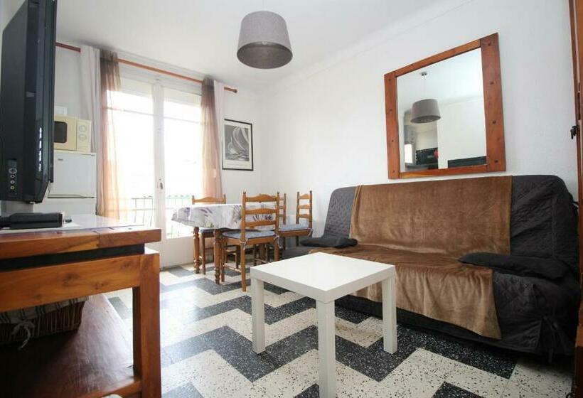 Coq07 Appartement 2 Pieces A Quelques Pas De La Plage