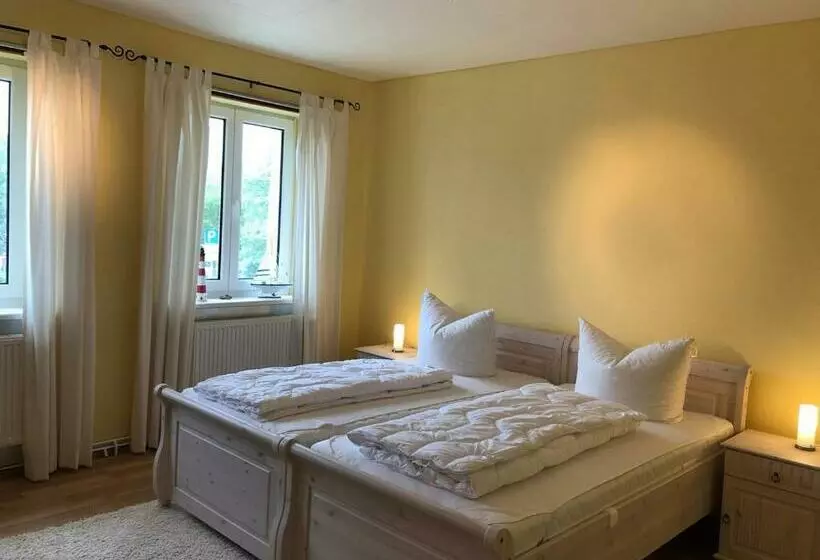 Ferienwohnungen Lohme