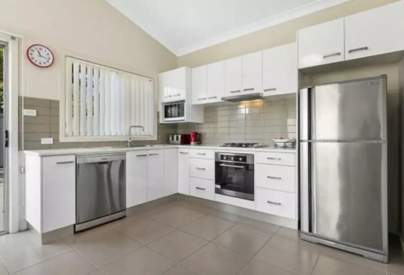 Ocean Sounds   Umina Beach