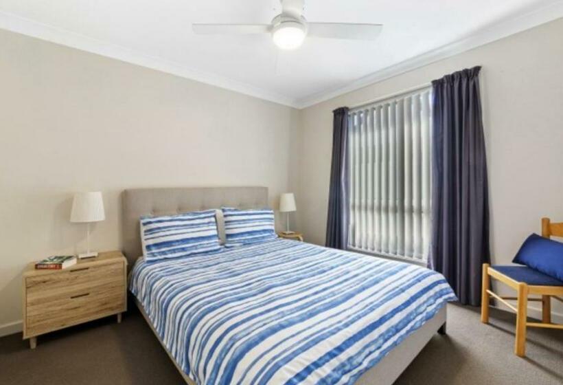 Ocean Sounds Umina Beach